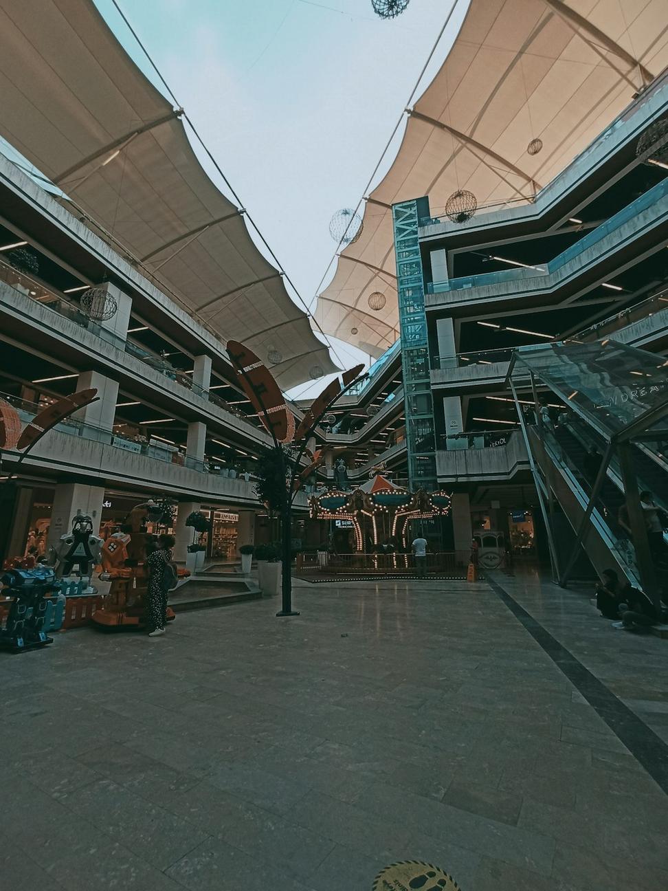 Ossington Strip Retail